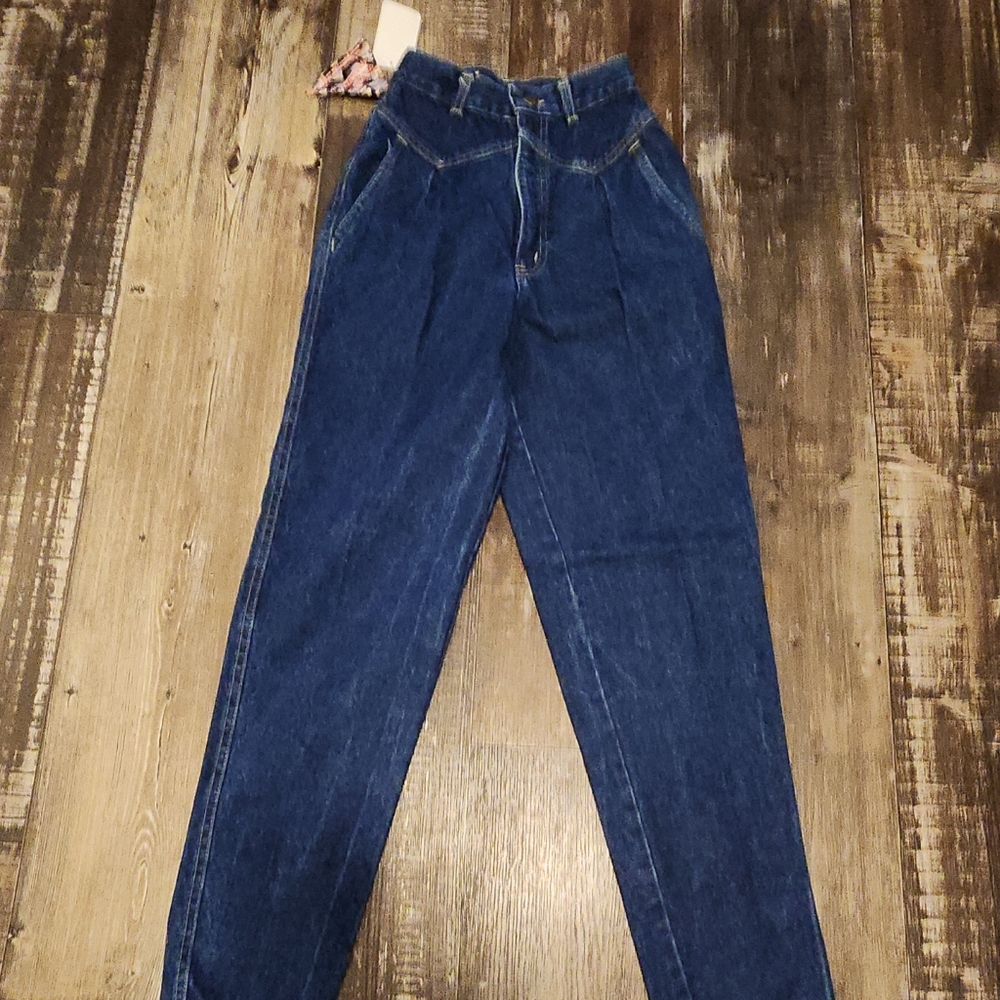 NWT Vintage Chic Women's Jeans 3 Petite Mom High Rise Blue Jeans sizes in pics
